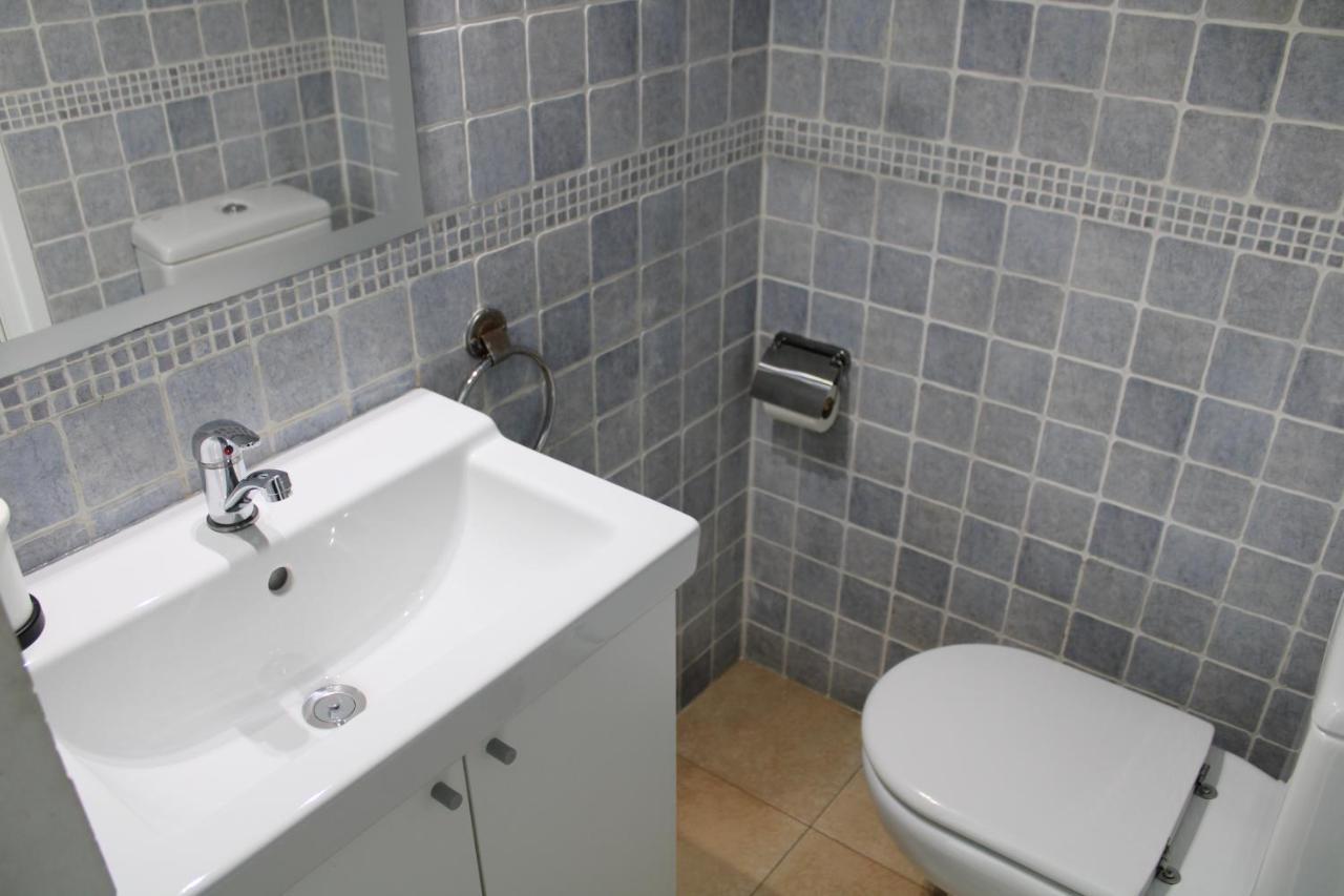 Estudio Primera Línea De Mar Con Piscina Y Párking Apartamento Platja d'Aro Exterior foto